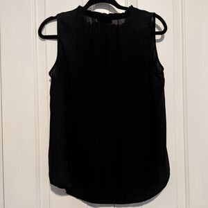 Loft Outlet Black sleeveless shirt ruffle collar sz med